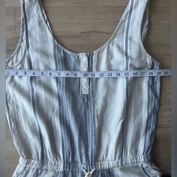 Anthropologie Cloth & Stone Linen Blend Striped Sleeveless Jumpsuit SZ M - Picture 5 of 10